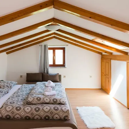 Alma * كرفني فره