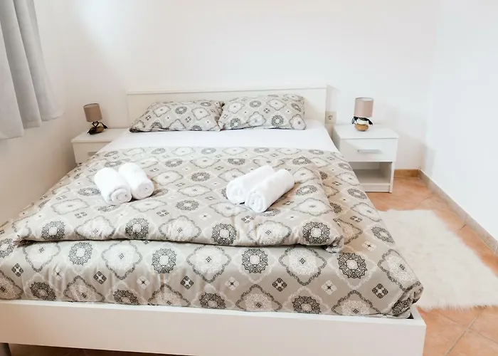 Appartement Alma *
